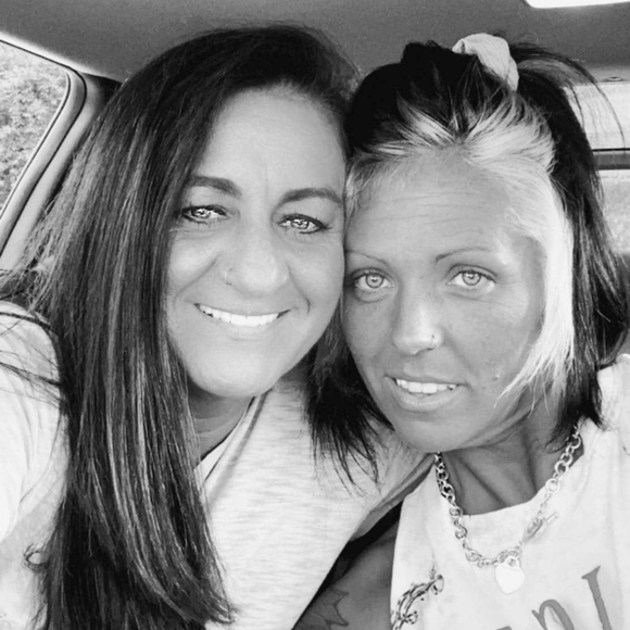 Meet your Posher, Tammy - Picture 2 of 4